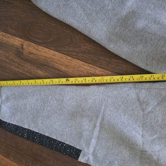 Jordan Jumpman Gray Joggers with Black Accents Mens S - Picture 2 of 8